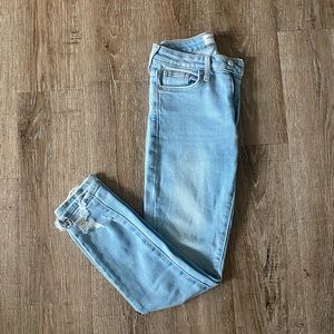 Just Black high rise ankle jeans. Like new. Stretchy & very comfortable. 24/00.